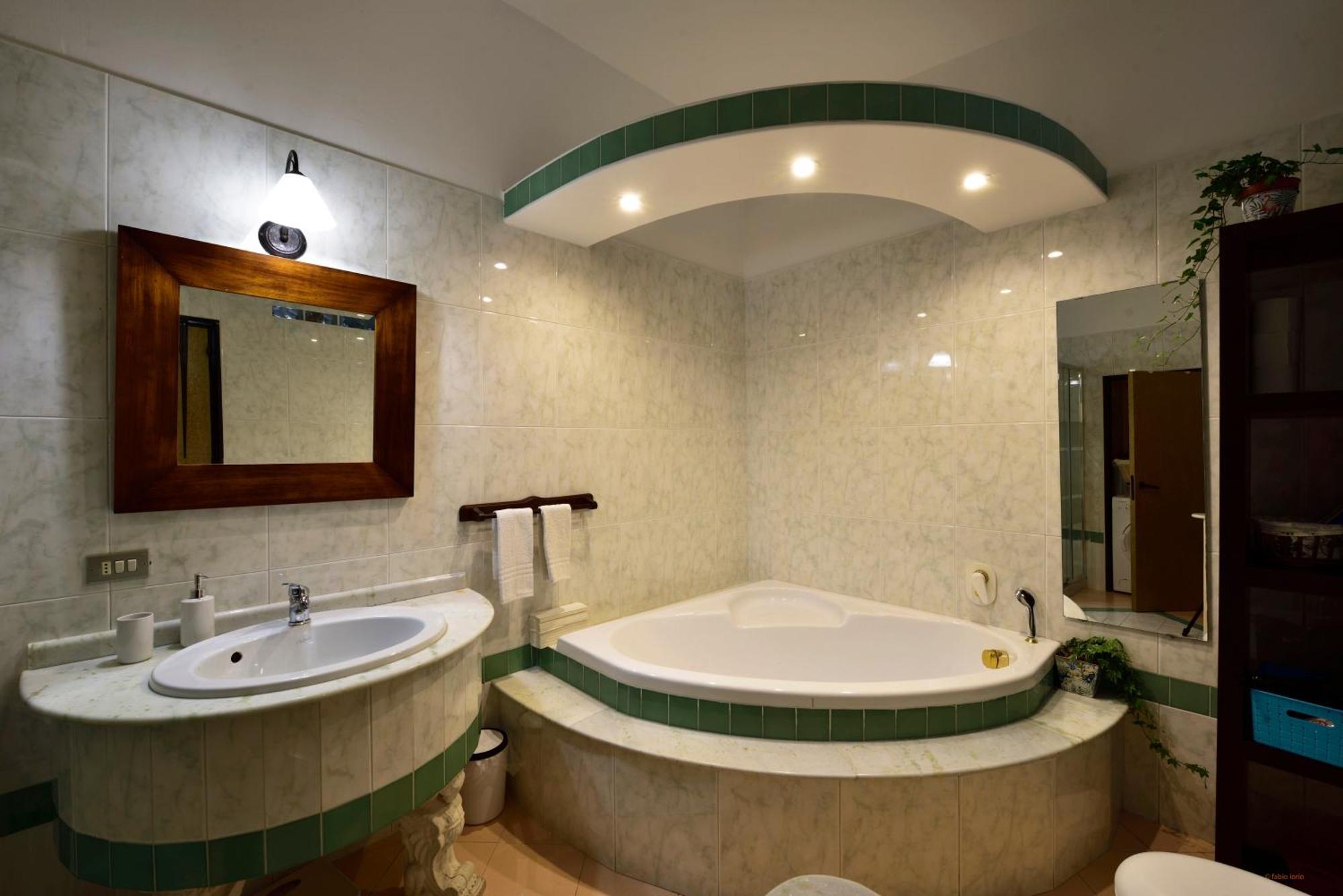 Ciaobari Apartment - Elegant 4 Bedrooms In The Heart Of Old Town Екстер'єр фото