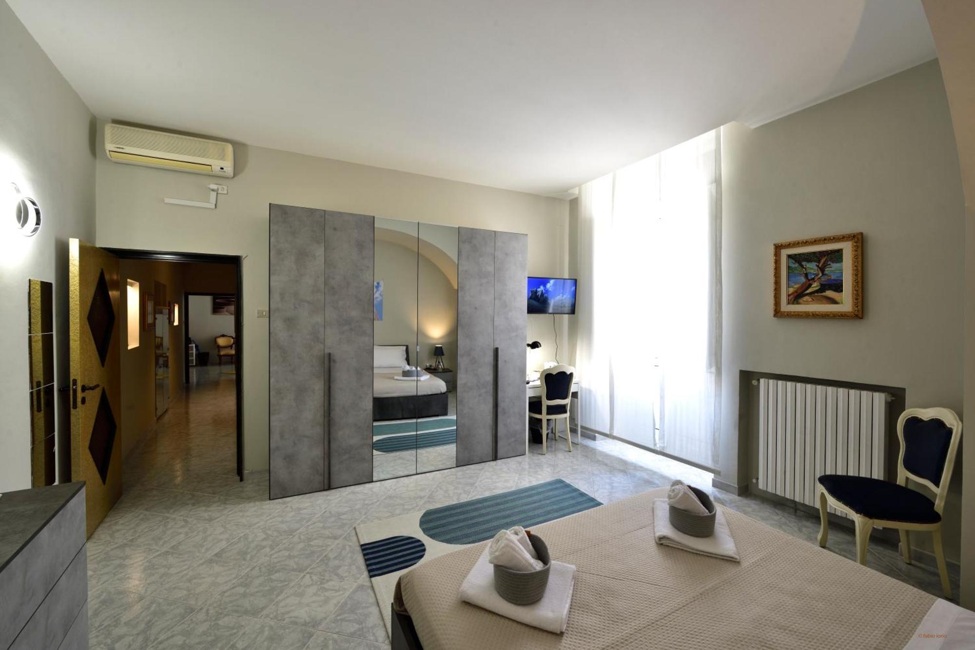 Ciaobari Apartment - Elegant 4 Bedrooms In The Heart Of Old Town Екстер'єр фото